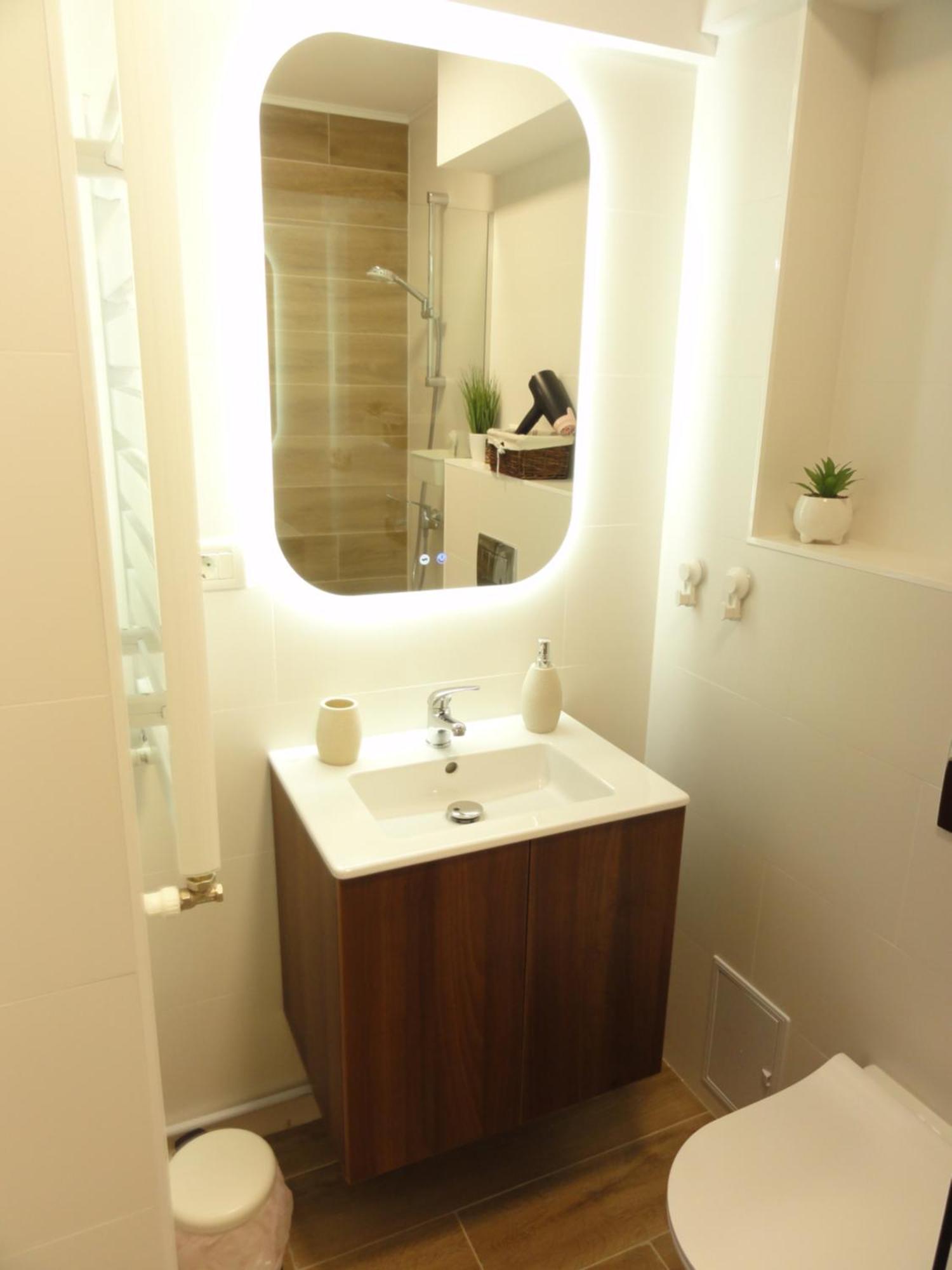 Central Luxury Apartment Iasi Exterior photo